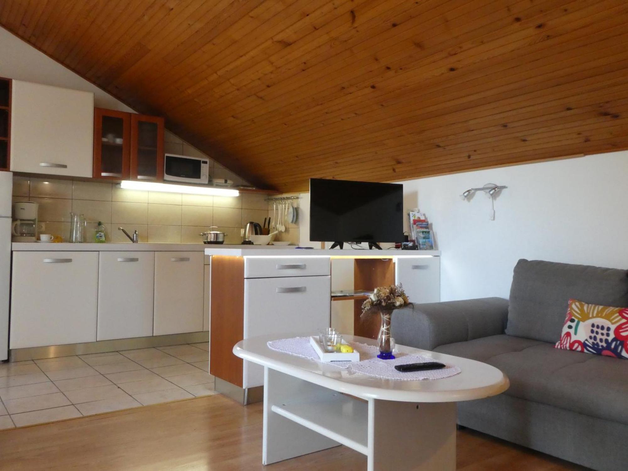 Apartments Milenka Punat Habitación foto