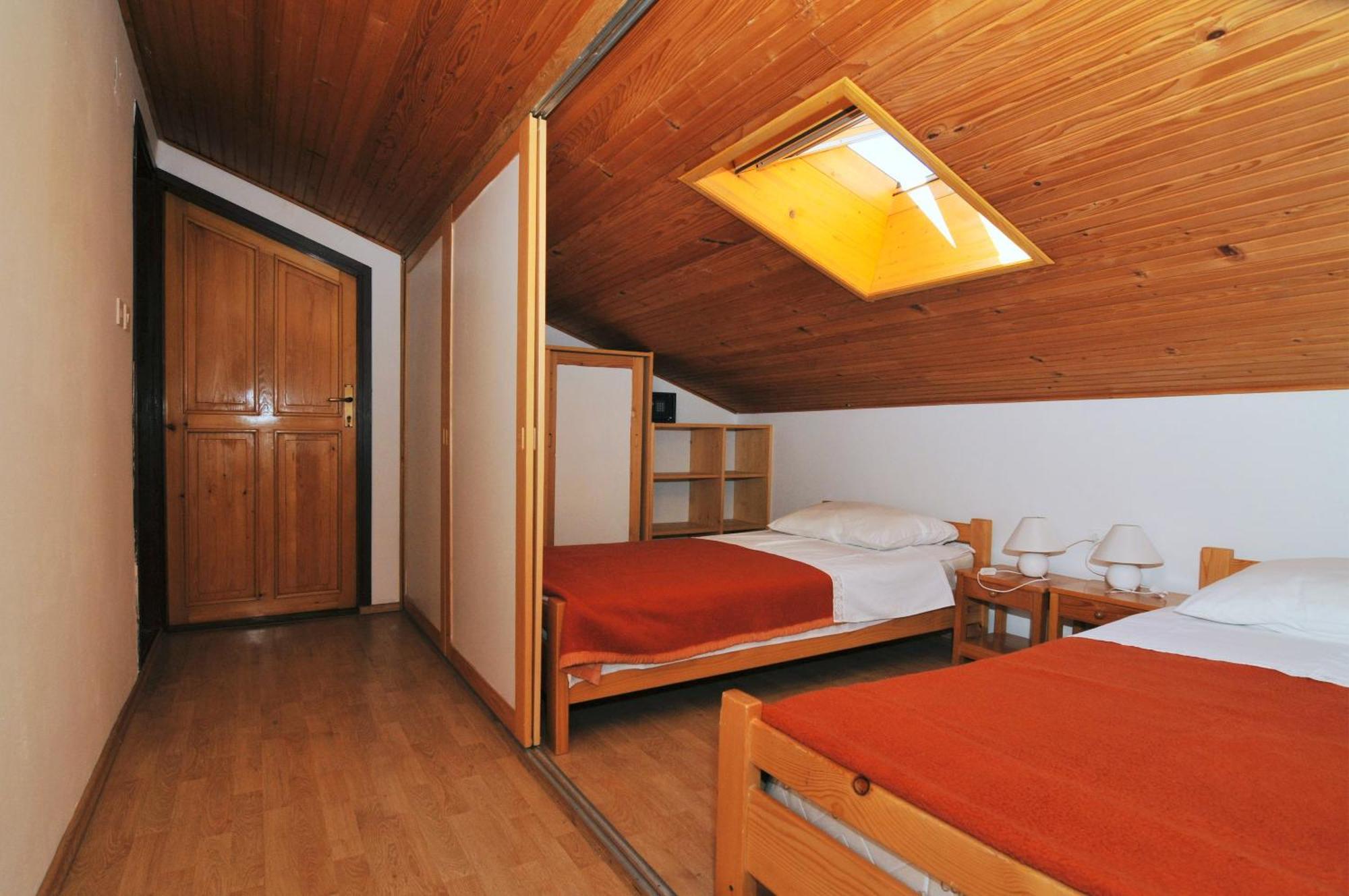 Apartments Milenka Punat Habitación foto